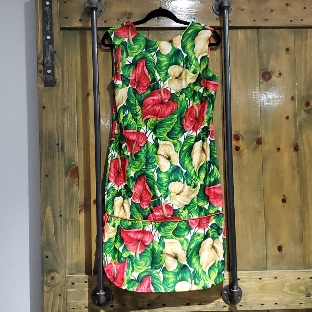 VINTAGE FLORAL DRESS SIZE 13/14 ALLEN SILVERS MADE IN CALIFORNIA